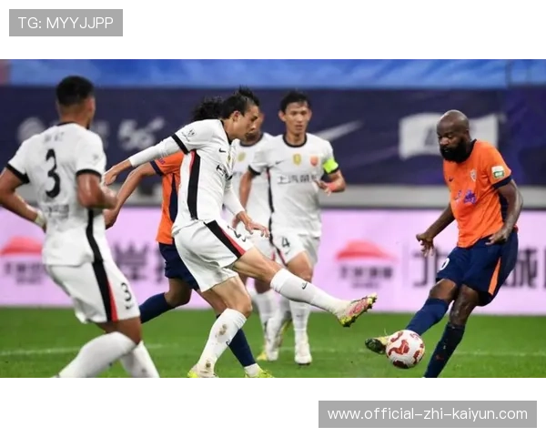 上海海港重新调整外援阵容，亚冠形势堪忧